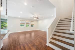 621 15TH AVENUE, RUSKIN, FL 33570 Sold 12/07/23