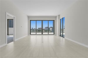 301 1ST STREET, ST PETERSBURG, FL 33701 Sold 03/07/24