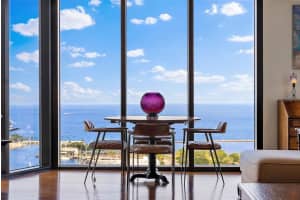 1 BEACH DRIVE, ST PETERSBURG, FL 33701 Sold 11/07/23
