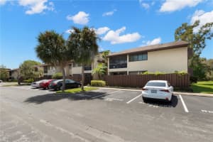 750 VILLAGE DRIVE, ST PETERSBURG, FL 33716 Sold 10/13/23
