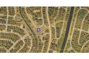 GROVER CIR, NORTH PORT, FL 34288 - MLS#MFRU8212378