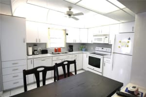 4700 COVE CIRCLE, ST PETERSBURG, FL 33708 Sold 02/24/24