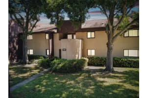 785 VILLAGE DRIVE, ST PETERSBURG, FL 33716 Sold 10/06/23
