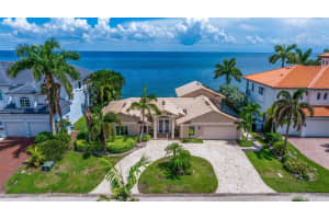 2038 CAROLINA AVENUE, ST PETERSBURG, FL 33704 Sold 11/06/23