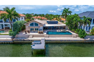 2038 CAROLINA AVENUE, ST PETERSBURG, FL 33704 Sold 11/06/23