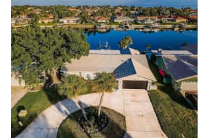 1984 MASSACHUSETTS AVENUE, ST PETERSBURG, FL 33703 Sold 01/05/24