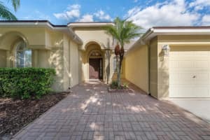 12806 CASTLEMAINE DRIVE, TAMPA, FL 33626 Sold 09/29/23