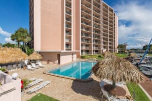 51 Island Way #103, CLEARWATER BEACH