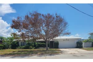 15318 Harbor Dr, MADEIRA BEACH