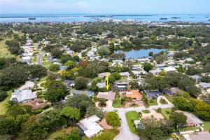 2306 JONES DR, DUNEDIN, FL 34698 Sold 11/06/23