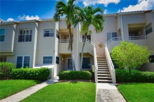 5900 BAHIA DEL MAR CIRCLE, ST PETERSBURG, FL 33715 Sold 03/29/24