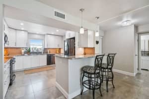 5108 BRITTANY DRIVE, ST PETERSBURG, FL 33715 Sold 12/07/23