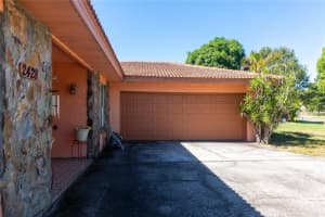 2428 DESOTO WAY, ST PETERSBURG, FL 33712 Sold 11/08/23