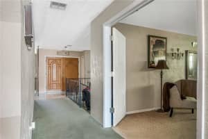 2428 DESOTO WAY, ST PETERSBURG, FL 33712 Sold 11/08/23