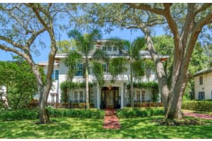 302 DRUID ROAD, CLEARWATER, FL 33756 Sold 11/27/24