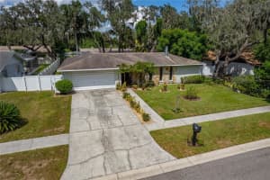 3523 YALE CIRCLE, RIVERVIEW, FL 33578 Sold 12/06/23