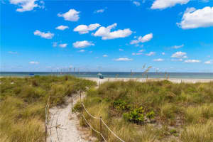 1400 GULF BOULEVARD, CLEARWATER BEACH, FL 33767 Sold 12/28/23