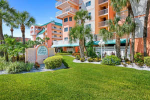 18400 GULF BOULEVARD, INDIAN SHORES, FL 33785 Sold 10/26/23