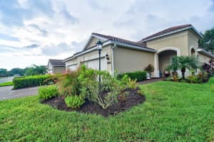 7011 COSTA BELLA DRIVE, BRADENTON, FL 34209 Sold 10/25/23