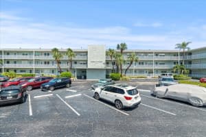 1898 SHORE DRIVE, SOUTH PASADENA, FL 33707 Sold 02/12/24