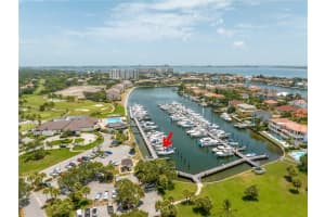 6300 PASADENA POINT BOULEVARD, GULFPORT, FL 33707 Sold 04/19/24
