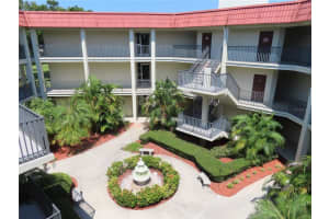 2700 BAYSHORE BOULEVARD, DUNEDIN, FL 34698 Sold 01/04/24