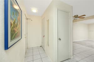 3735 42ND WAY, ST PETERSBURG, FL 33711 Sold 10/06/23