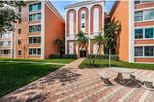 6960 20TH AVENUE, ST PETERSBURG, FL 33710 Sold 05/13/24