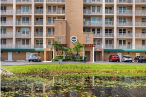 6495 SHORELINE DRIVE, ST PETERSBURG, FL 33708 Sold 03/27/24
