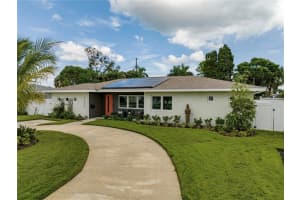 2460 TROPICAL SHORES DRIVE, ST PETERSBURG, FL 33705 Sold 05/10/24