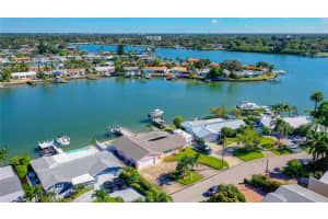 756 79TH CIRCLE, ST PETERSBURG, FL 33707 Sold 11/20/23