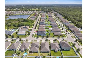 12051 GRAND KEMPSTON DRIVE, GIBSONTON, FL 33534 Sold 11/08/23