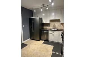 11816 CYPRESS HILL CIRCLE, TAMPA, FL 33626 Sold 10/30/23