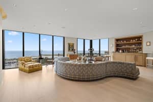 1 BEACH DRIVE, ST PETERSBURG, FL 33701 Sold 01/04/24