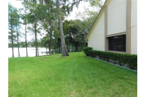 2489 OAKLEAF LANE, CLEARWATER, FL 33763 Sold 10/20/23