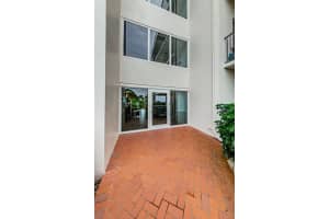 144 MARINER DR #144, TARPON SPRINGS, FL 34689 Sold 11/20/24