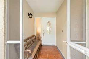 570 QUINTANA PLACE, ST PETERSBURG, FL 33703 Sold 11/06/23