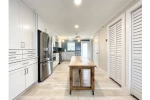 2186 EDYTHE DRIVE, DUNEDIN, FL 34698 Sold 10/18/23