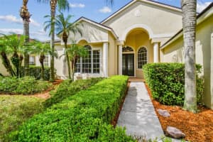 5427 SILVER CHARM TERRACE, WESLEY CHAPEL, FL 33544 Sold 11/21/23