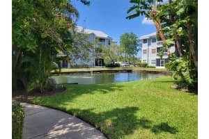 6915 STONES THROW CIRCLE, ST PETERSBURG, FL 33710 Sold 11/20/23