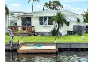 351 MOUNT ISLE AVENUE, ST PETERSBURG, FL 33702 Sold 08/21/24