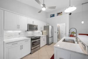 2502 NORTHFIELD LANE, CLEARWATER, FL 33761 Sold 12/27/23