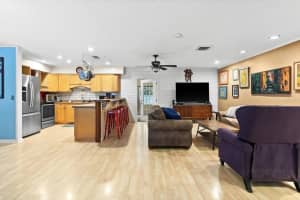 2076 59TH WAY, CLEARWATER, FL 33760 Sold 01/17/24
