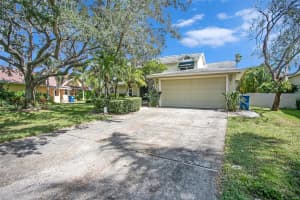1087 MARCO DR., NE, ST PETERSBURG, FL 33702 Sold 01/02/24