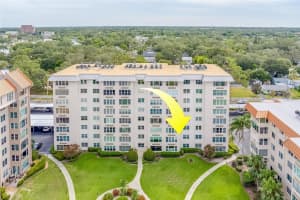 622 EDGEWATER DRIVE, DUNEDIN, FL 34698 Sold 12/21/23