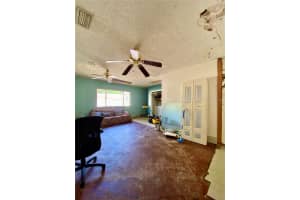 9975 68TH STREET, PINELLAS PARK, FL 33782 Sold 10/17/23