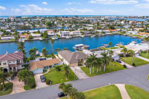 11850 7TH STREET, TREASURE ISLAND, FL 33706 Sold 02/26/24