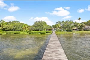 1120 FRIENDLY WAY, ST PETERSBURG, FL 33705 Sold 11/17/23
