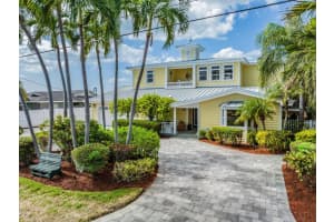 415 55TH AVENUE, ST PETE BEACH, FL 33706 Sold 03/27/24