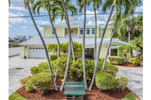415 55TH AVENUE, ST PETE BEACH, FL 33706 Sold 03/27/24